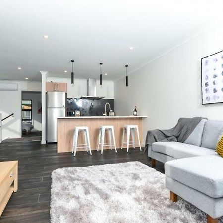 Central Park Gemini Apartments Hamilton Bagian luar foto