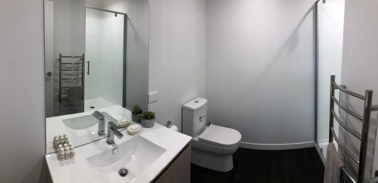 Central Park Gemini Apartments Hamilton Bagian luar foto