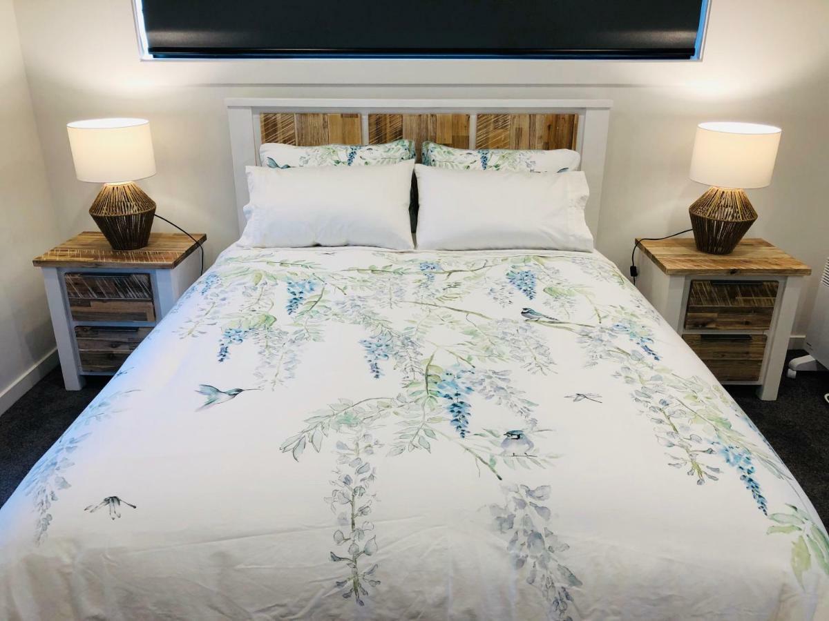 Central Park Gemini Apartments Hamilton Bagian luar foto