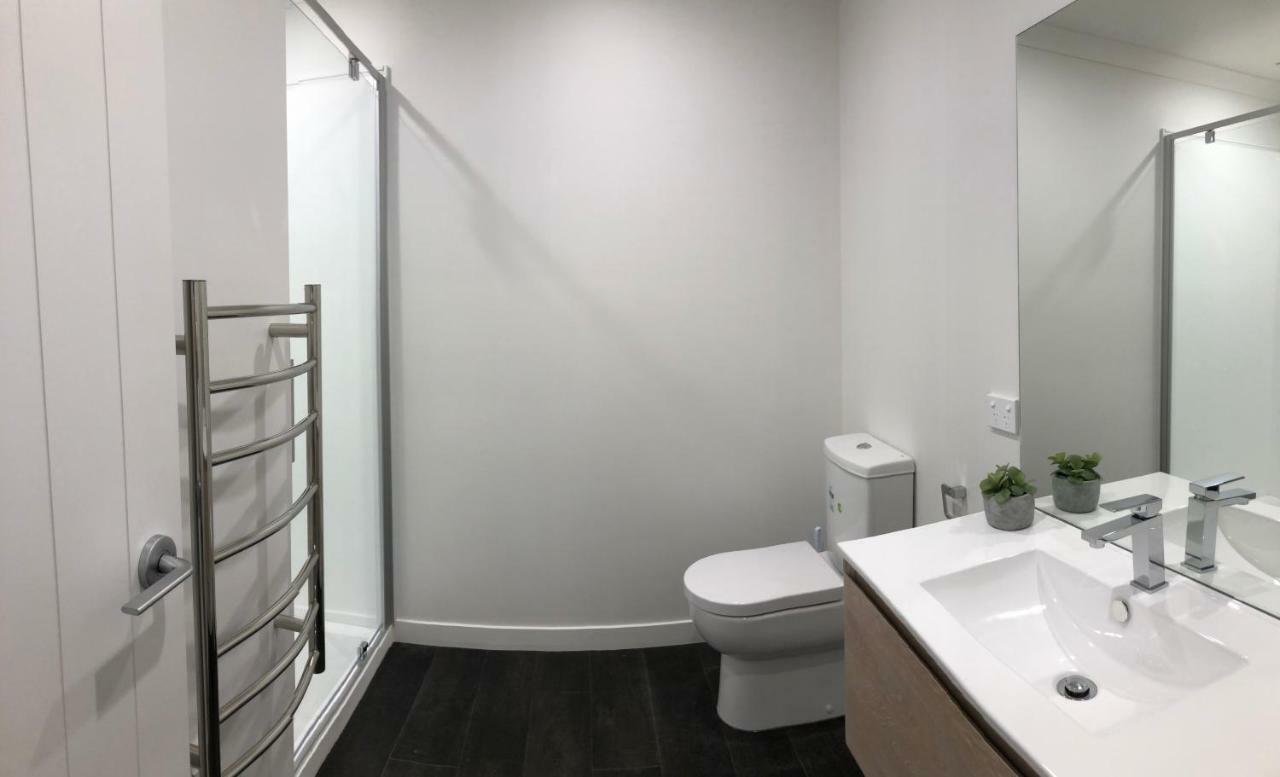 Central Park Gemini Apartments Hamilton Bagian luar foto